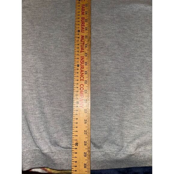 Vintage The Greenbrier Resort White Grey Crewneck Sweater West Virginia Sulpher - Picture 5 of 5